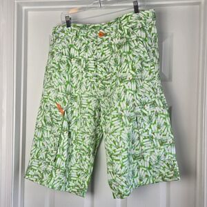 CLH Creating Limitless Heights Long Cargo Shorts Green Bullets Mens Size 36 x 15